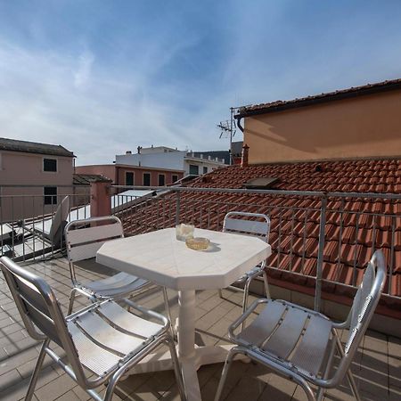 188B - Casa Di Nina Moneglia Con Terrazza - 2Min Dal Mare Apartment Exterior photo
